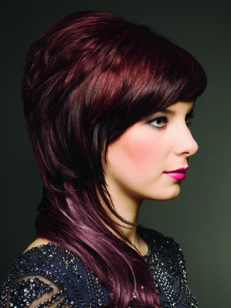 Glamour Frisur mit Haar Extensions kreiert - Seitenansicht