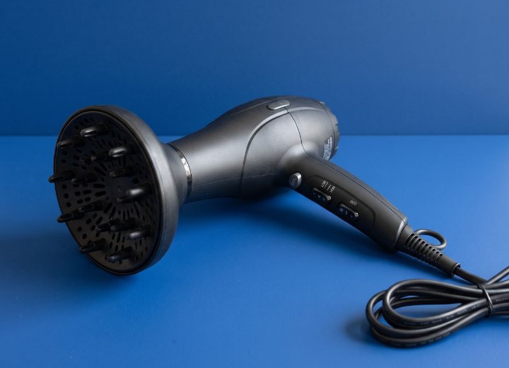 F&ouml;hn mit Diffusor-Aufsatz
