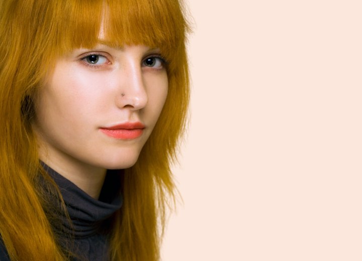 Haare mit einem grünen Ton
