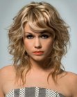 Blondes Haar mit Blonden Strhnen